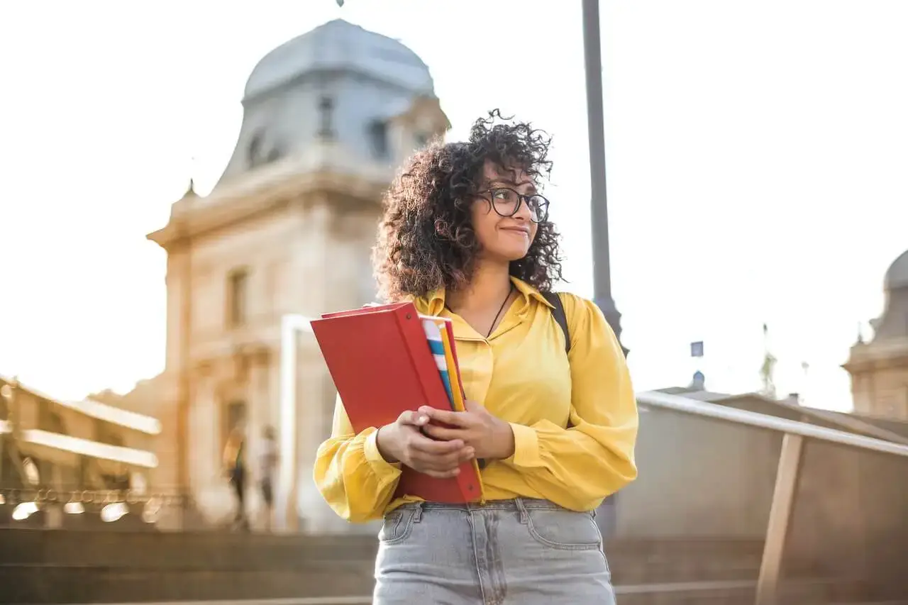 Pagamento para cursos no exterior.